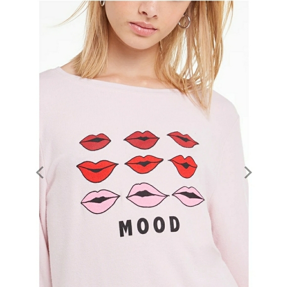 COPY - Wildfox Moody Lips Baggy Beach Jumper Size XS - Picture 2 of 3